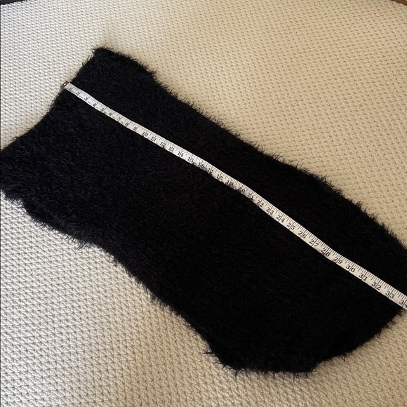 NWOT super soft black infinity scarf - Picture 4 of 4